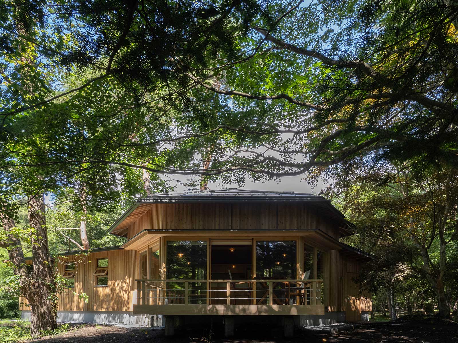 森の中のゲストハウスⅢ